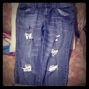 Ripped Jeans with fold